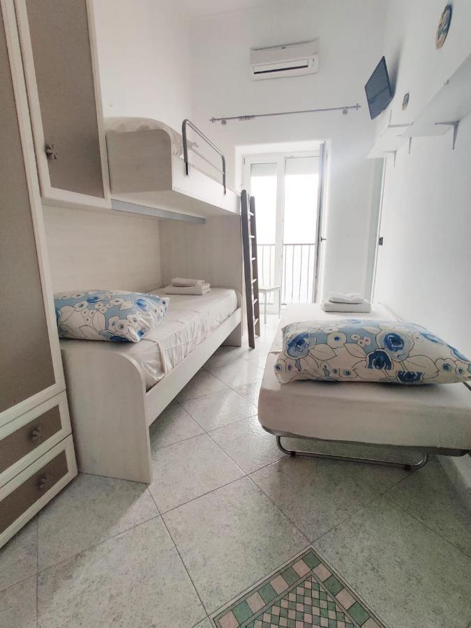 Casa Vacanze Da Serena Lacco Ameno  Zewnętrze zdjęcie