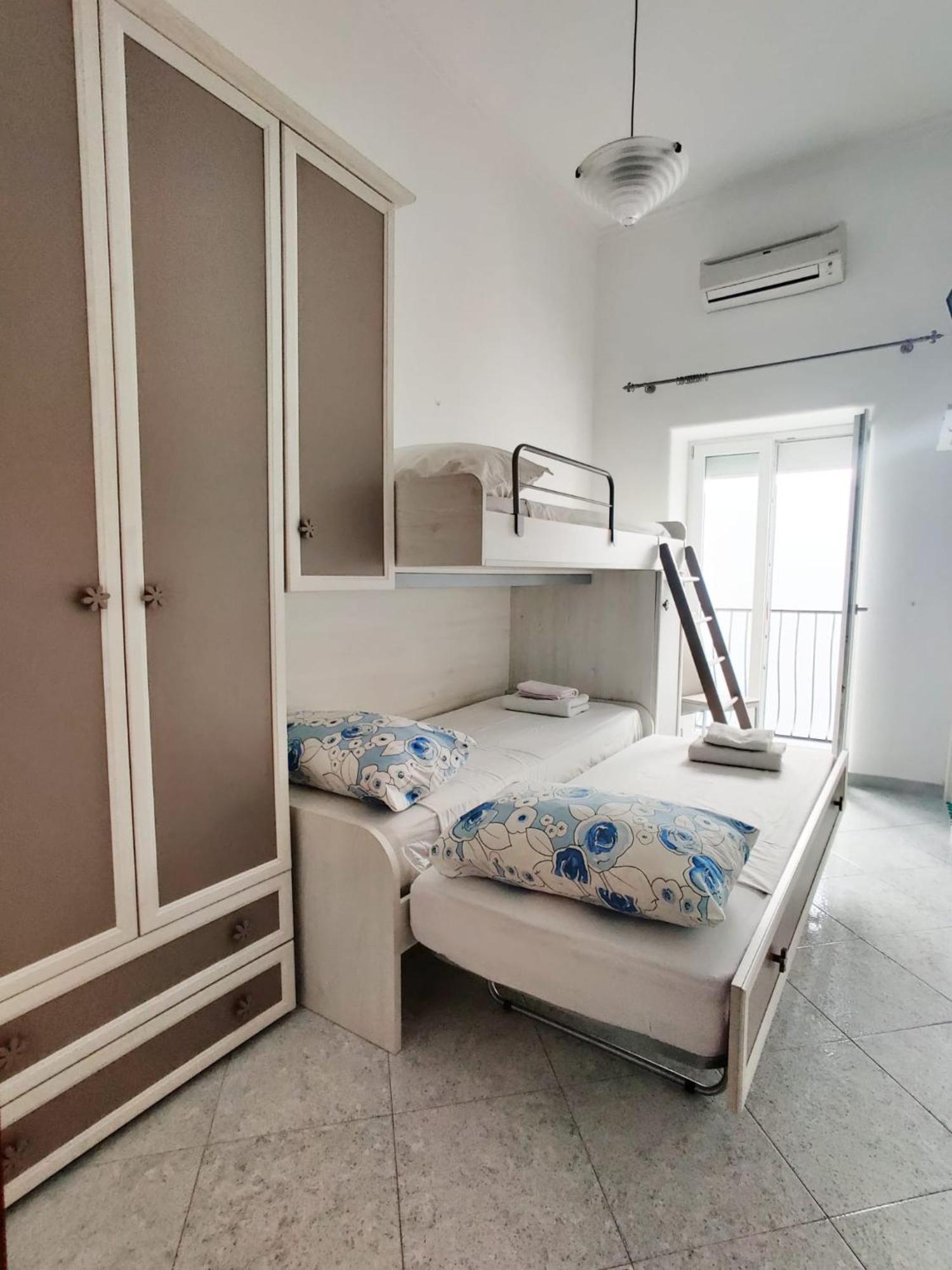 Casa Vacanze Da Serena Lacco Ameno  Zewnętrze zdjęcie